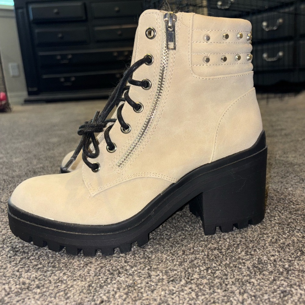 No Boundaries Cream and Black Lace Up Boots